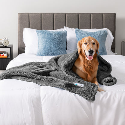 Ultra Soft Sherpa Dog Blanket | Cozy Fleece Blanket for Dogs