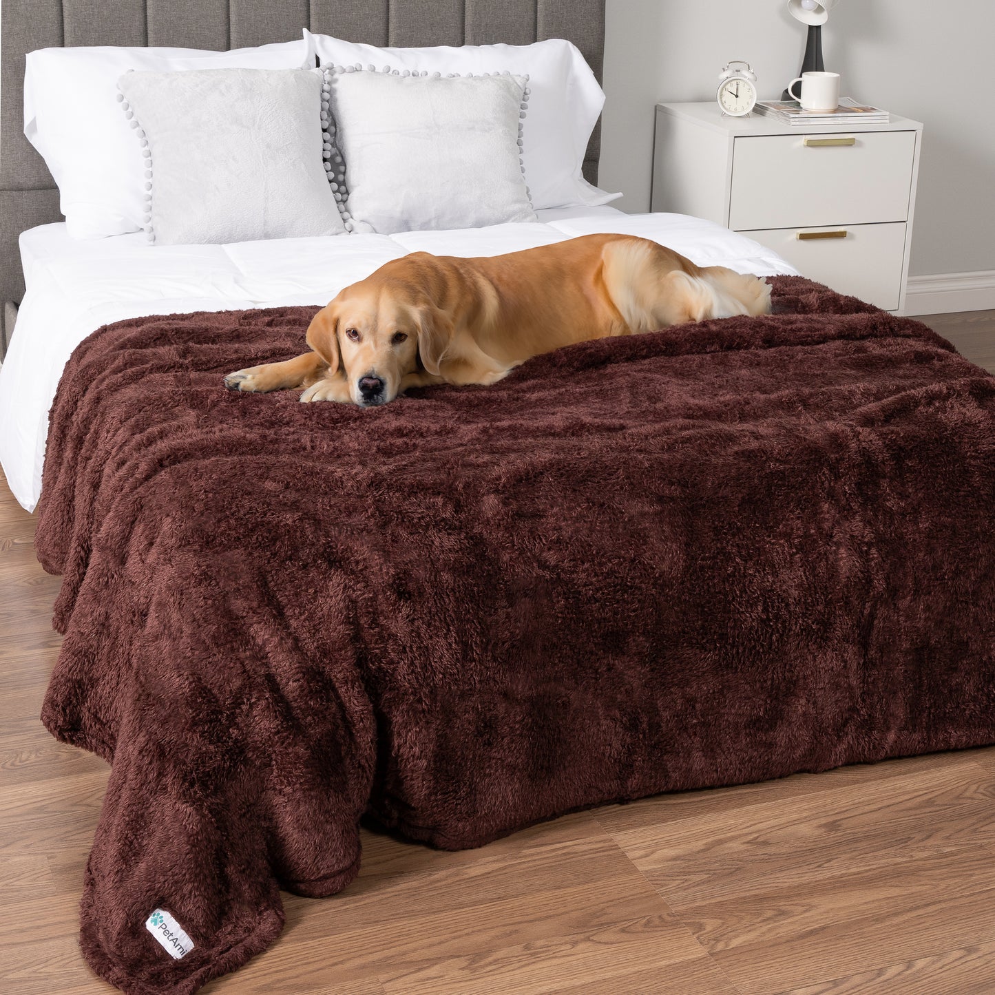 Ultra Soft Sherpa Dog Blanket | Cozy Fleece Blanket for Dogs
