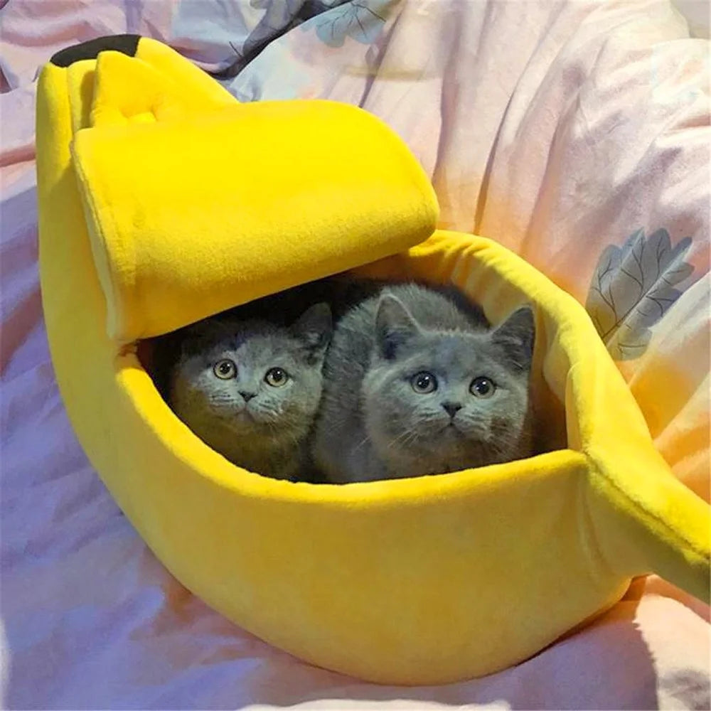 Banana Dog Bed | Cozy Fruit-Shaped Bed with Removable Cushion